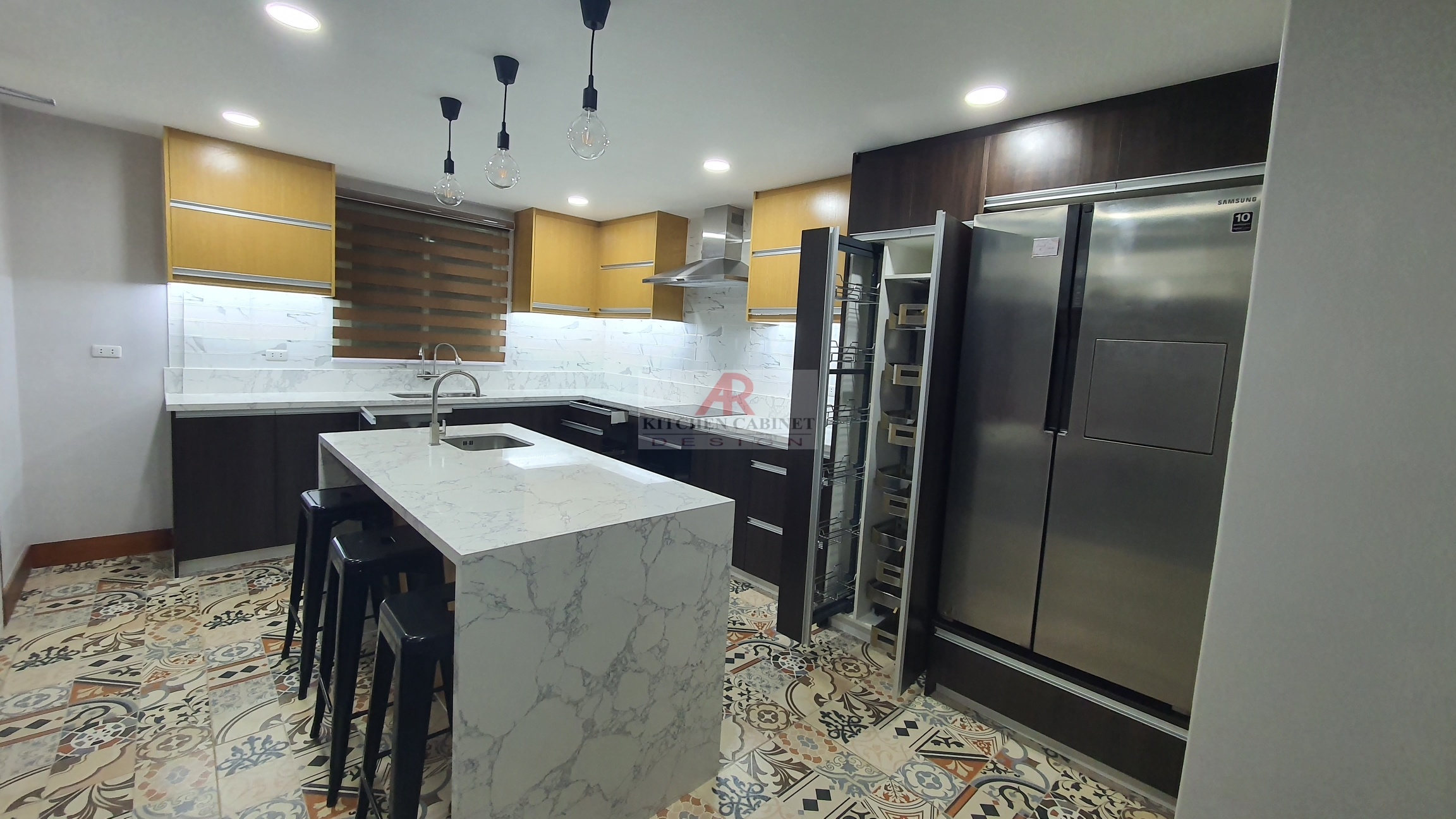 kitchen cabinet with island